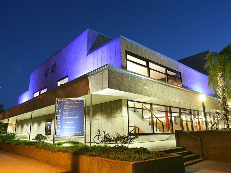 Theater am Ring, VS